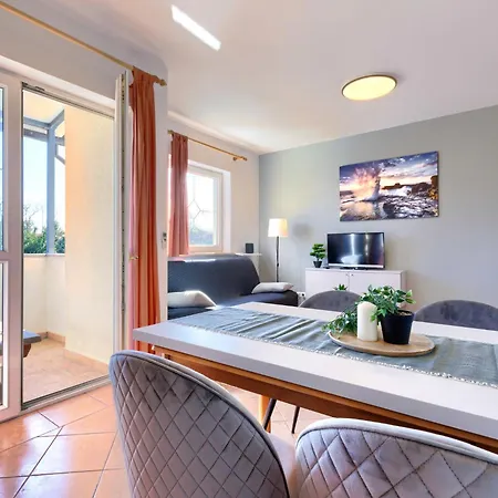 Gordana-4 By Interhome * Labin (Istria)