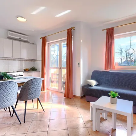 Gordana-4 By Interhome *